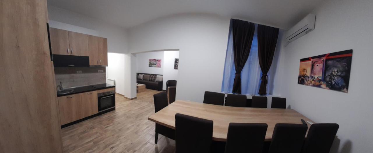 Apartment Artistika Beograd Ngoại thất bức ảnh